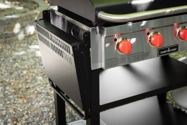 Camp Chef 4-Burner Flat Top 600 Grill and Griddle with Lid Lifestyle